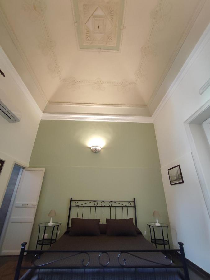 Fabrizi Panzió Catania-Fontanarossai nemzetközi repülőtér Kültér fotó
