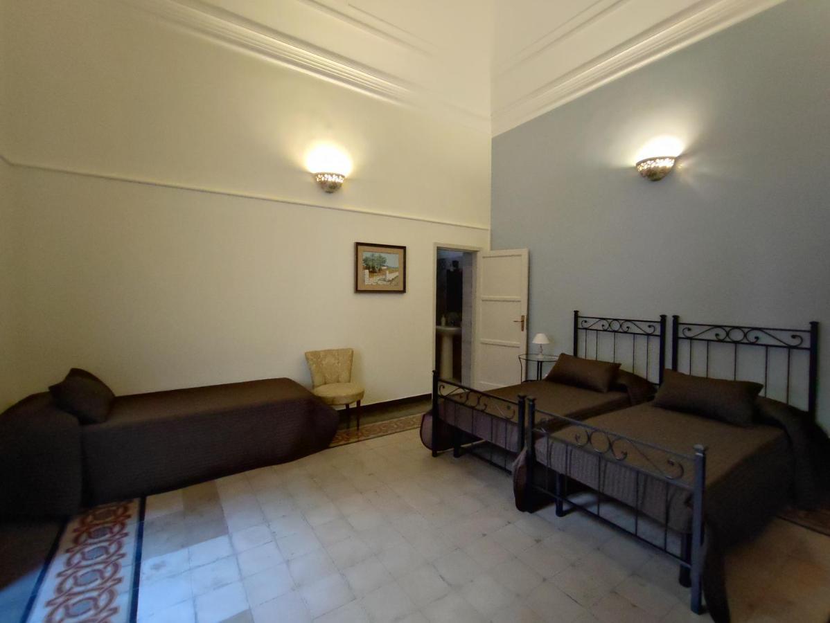 Fabrizi Panzió Catania-Fontanarossai nemzetközi repülőtér Kültér fotó